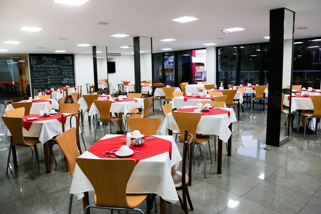Hotel Rio Vermelho Гояния Екстериор снимка